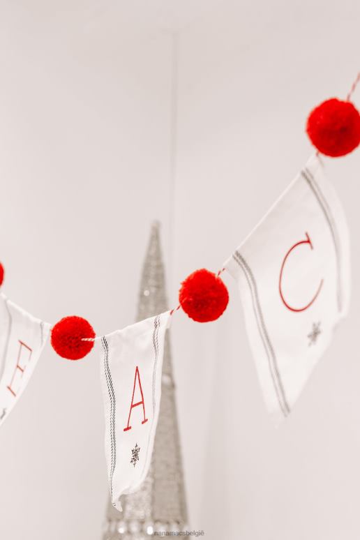 rood Wit vredesbanner pomponslinger NanaMacs HPTT4549