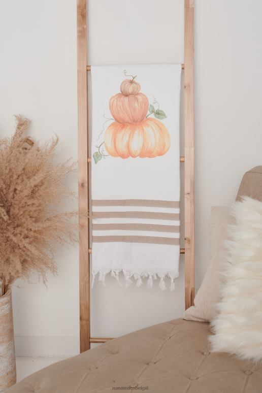 wit gestreept gestapelde pompoendeken NanaMacs HPTT4555