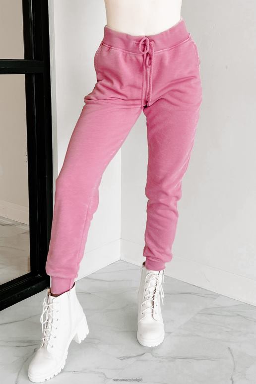 orchidee roze hard act to follow fleece joggingbroek met trekkoord in de taille NanaMacs HPTT3098