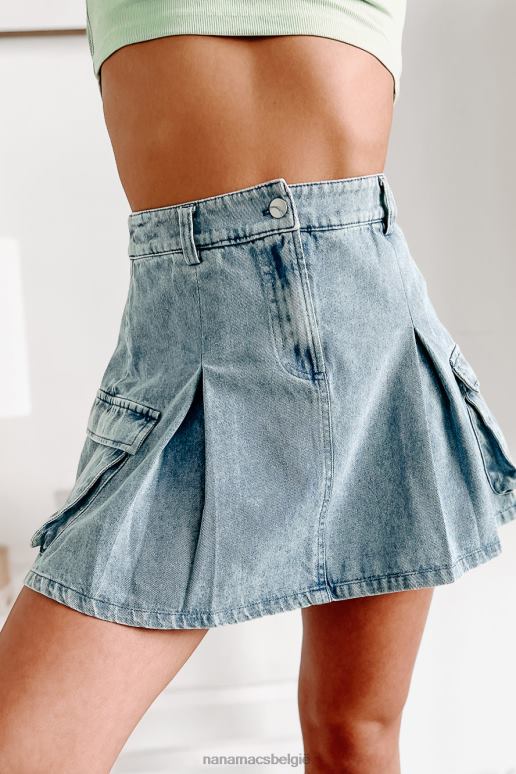 blauw op een korte denim cargo-minirok NanaMacs HPTT3165