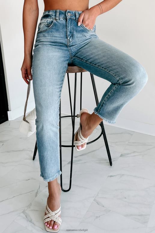 medium middle of the road non-distressed mom jeans met hoge taille NanaMacs HPTT3435