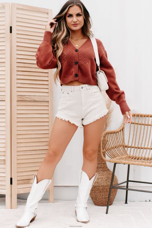 ecru summer stories denim short met hoge taille en gerafelde zoom NanaMacs HPTT2962