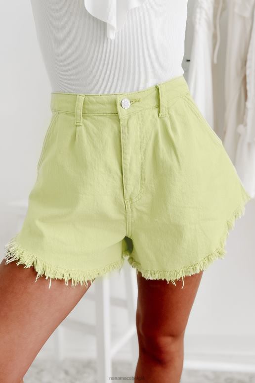 lente groen becky denim short met hoge taille en gerafelde zoom NanaMacs HPTT2720
