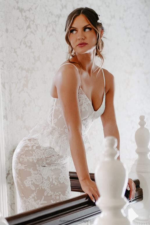 gebroken wit betoverde liefde geborduurde kanten zeemeerminjurk NanaMacs HPTT2397