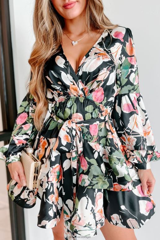 zwart bloemen mooie satijnen bloemenjurk met lange mouwen NanaMacs HPTT2158