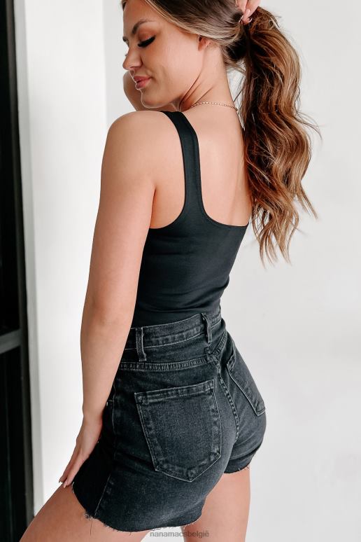 zwart als het geen kapotte romper met vierkante hals is NanaMacs HPTT309