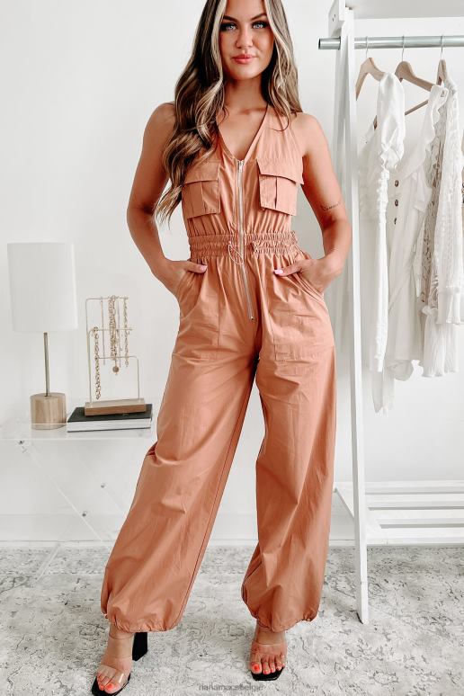 kameel briley jumpsuit met trekkoord aan de voorkant NanaMacs HPTT2504
