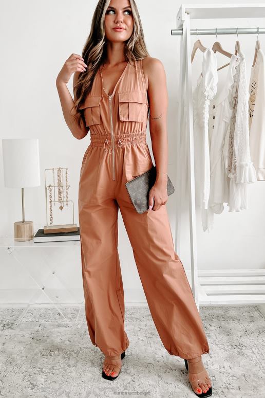 kameel briley jumpsuit met trekkoord aan de voorkant NanaMacs HPTT2504