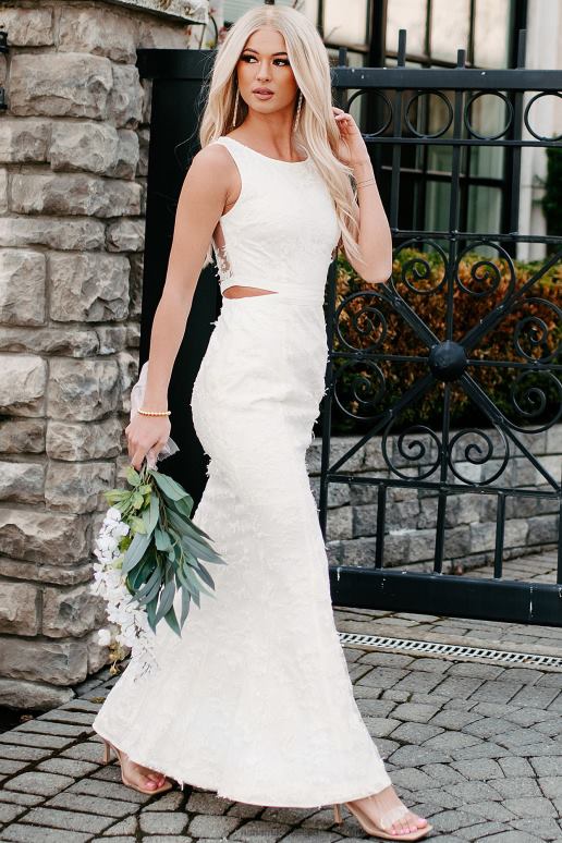 wit uitziende spectaculaire kanten maxi-jurk NanaMacs HPTT2358