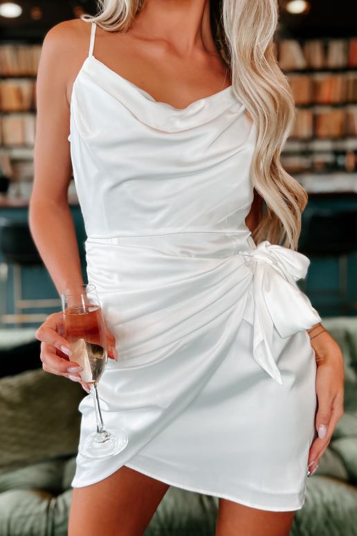 gebroken wit waardoor het een officiële mini-jurk met gedrapeerde halslijn is NanaMacs HPTT2168