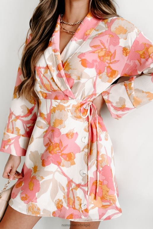 roze vrouwelijke charme wikkeljurk NanaMacs HPTT2025