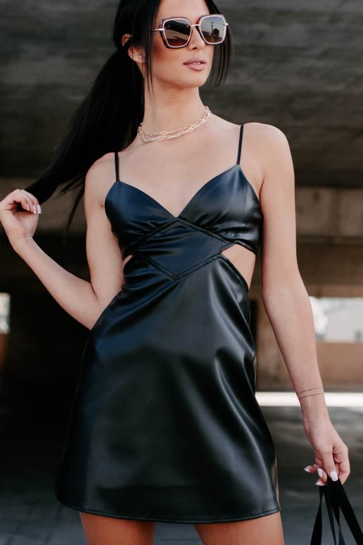 zwart brandstof voor je uitgesneden mini-jurk van imitatieleer NanaMacs HPTT2139