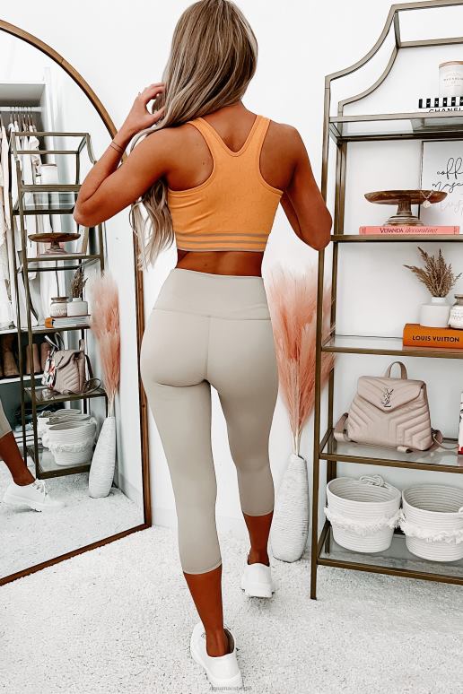 abrikoos workin' on me bedrukte racerback sportbeha NanaMacs HPTT1398