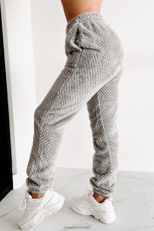 grijs meegesleept met comfort tweedelige joggingset NanaMacs HPTT1604