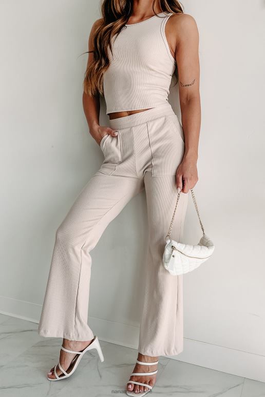 zeeschelp wonen in een gedroomde geribbelde tweedelige loungeset NanaMacs HPTT601