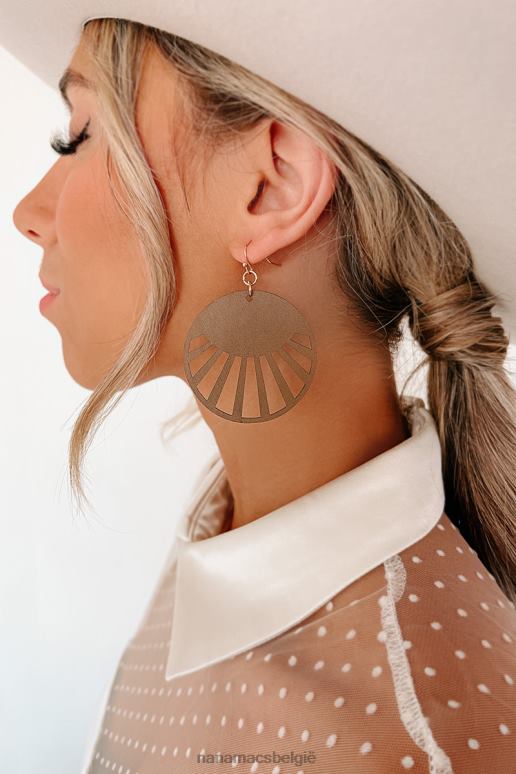 bruin gevaarlijke bewegingen bengelen oorbellen NanaMacs HPTT4241