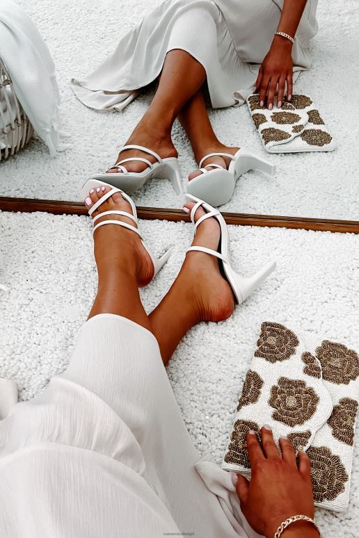 gebroken wit attitude upgrade hakken met vierkante neus en bandjes NanaMacs HPTT3966