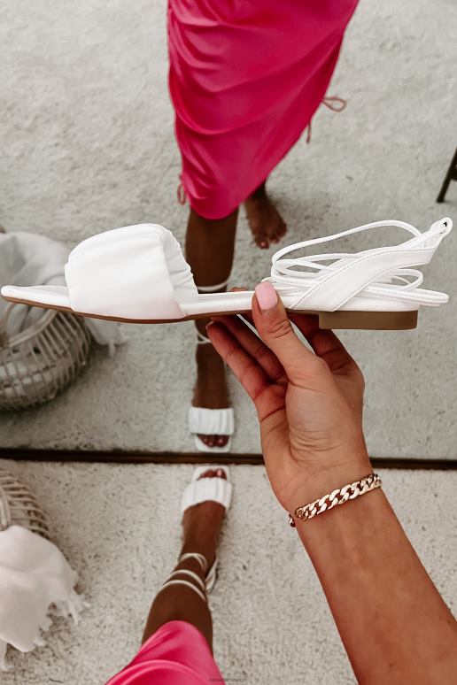 wit brenda sandalen met enkelbandjes en ruches NanaMacs HPTT4035