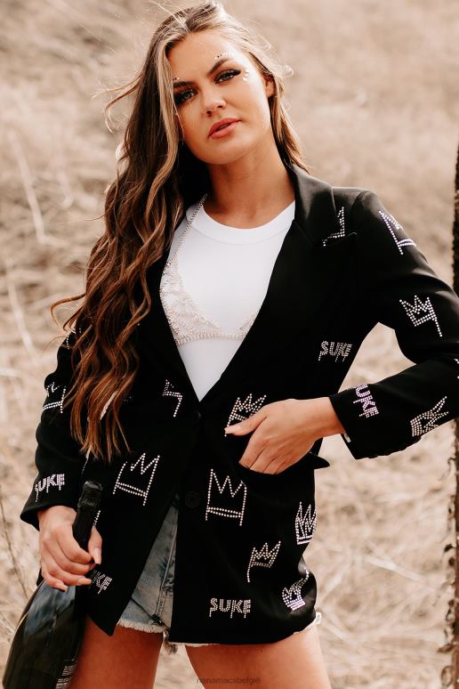 zwart heersend als een koningin met strass-detailblazer NanaMacs HPTT3615