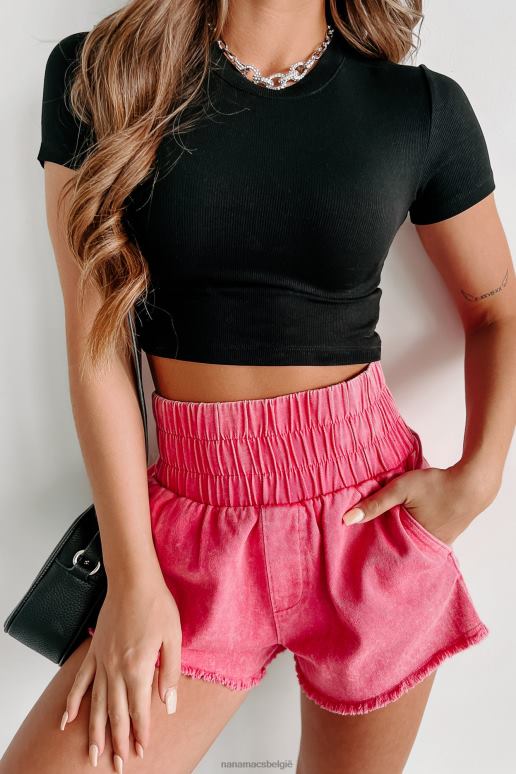 zwart geribbeld crop-t-shirt met vergeten herinneringen NanaMacs HPTT551