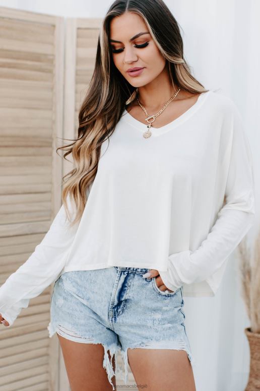 slagroom ride the line top met v-hals en lange mouwen NanaMacs HPTT664