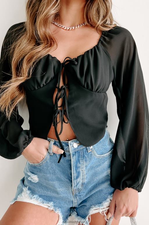 zwart het is een top met gestrikte voorkant en lange mouwen NanaMacs HPTT830