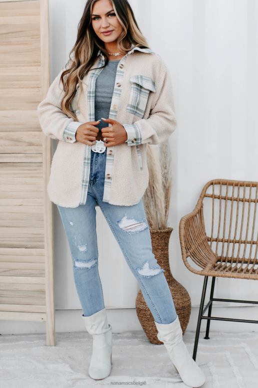 room sherpa plaid panel shacket overnemen NanaMacs HPTT3672