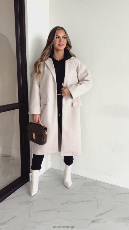 ecru op zoek naar een teken open jas NanaMacs HPTT3784