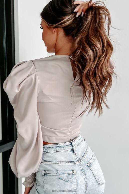 beige zoals het lot het wil, crop top met pofmouwen NanaMacs HPTT1271