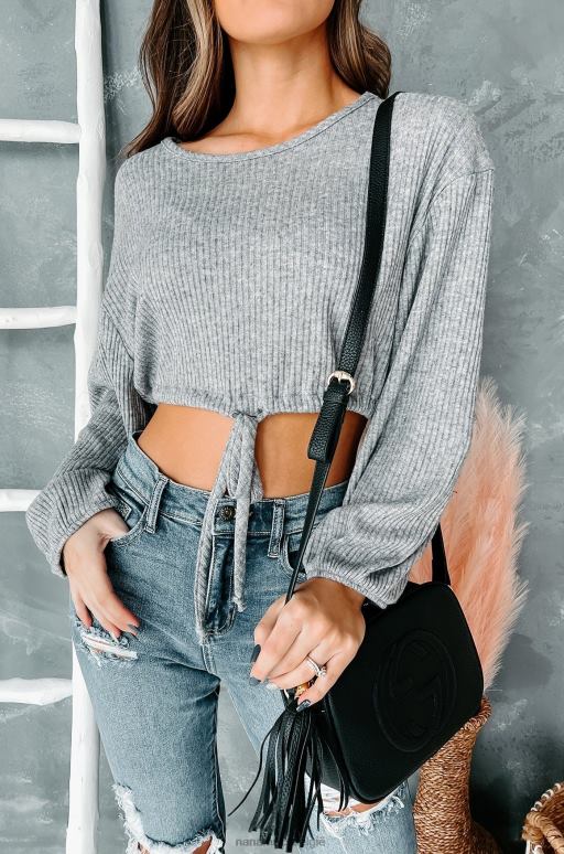 houtskool jackson cropped top met lange mouwen en zoom met trekkoord NanaMacs HPTT1785