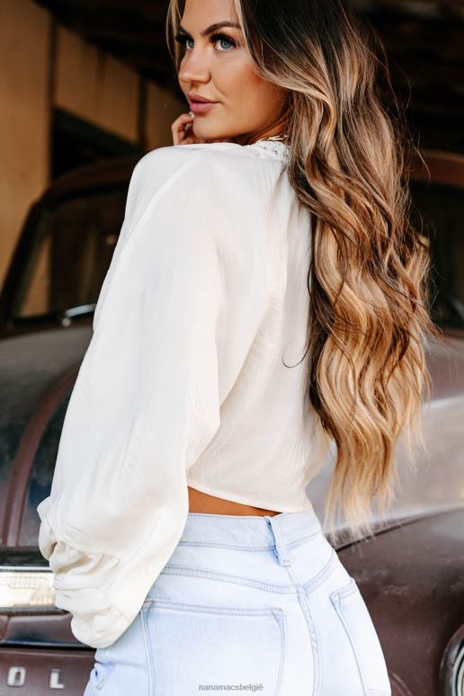 ivoor woord aan de wijze crop top met veters NanaMacs HPTT1312