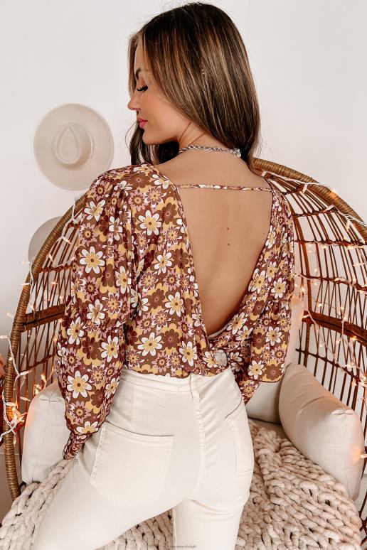 mokka crop top met veel bloemen en gelaagde mouwen NanaMacs HPTT1783