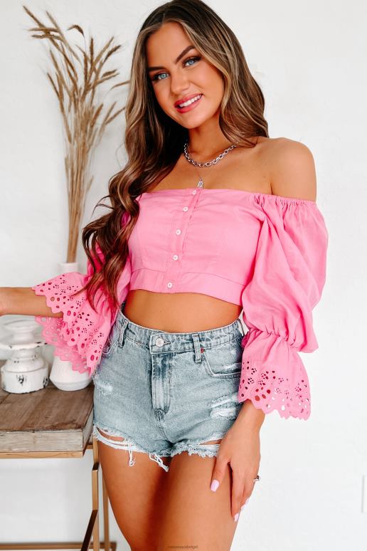 roze afgeleide gedachten kanten crop top met knopen aan de voorkant NanaMacs HPTT1403