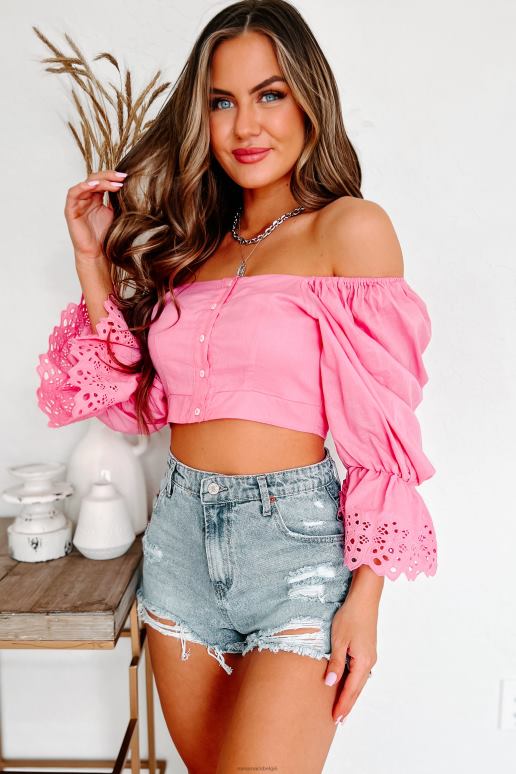 roze afgeleide gedachten kanten crop top met knopen aan de voorkant NanaMacs HPTT1403