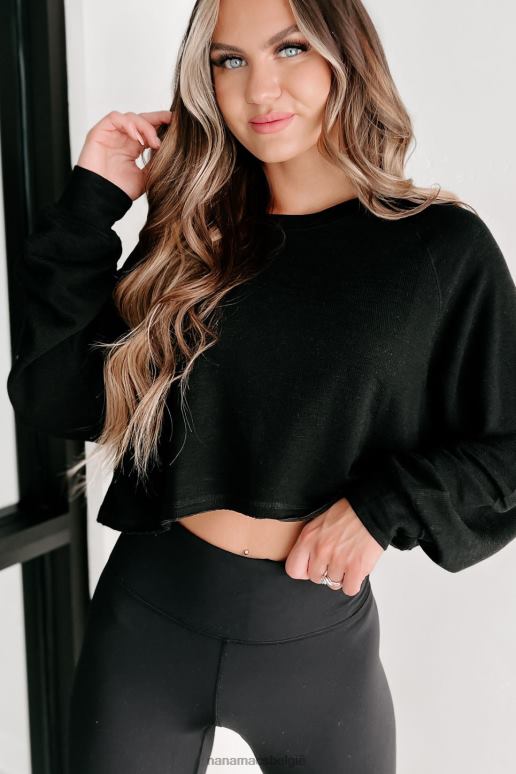 zwart crop top met raglanmouwen NanaMacs HPTT657