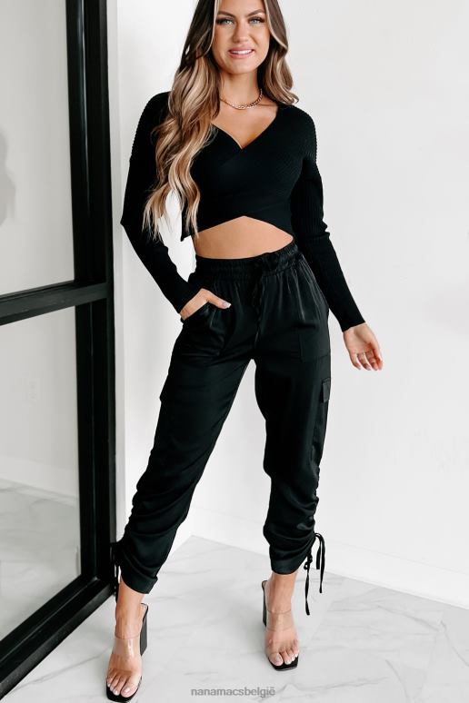 zwart verwacht een leuke trui met gekruiste voorkant NanaMacs HPTT1726